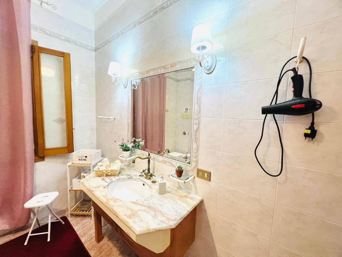 Regina Elena Bed & Breakfast Cinisi Dış mekan fotoğraf